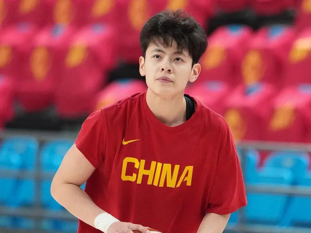 开云登录入口-中国女篮险胜巴西，听听媒体专家怎么说，后卫线告急！